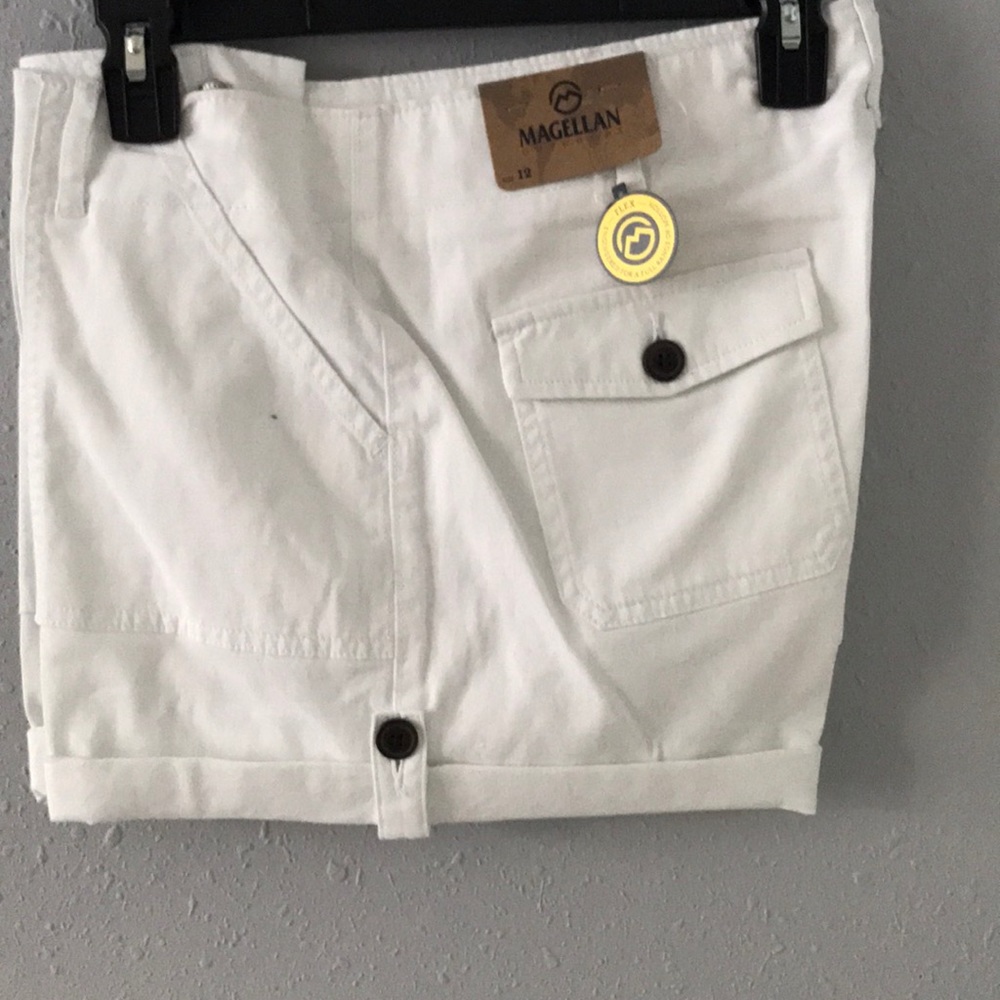 Magellan shorts